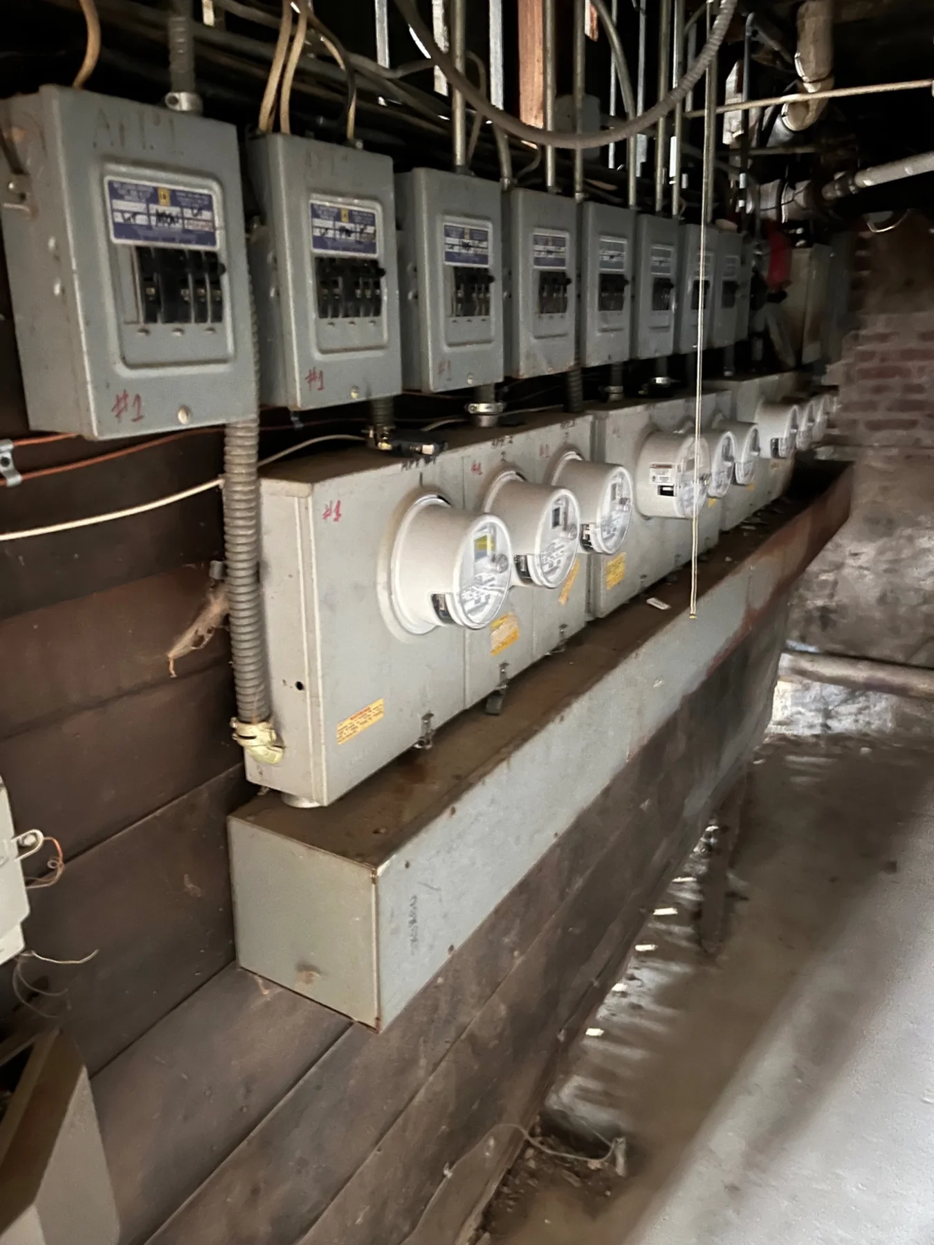 Multifamily electrical service equipment